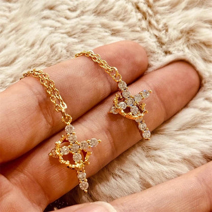 Collar Cruz con Corona Giratoria — Brilla con Fe